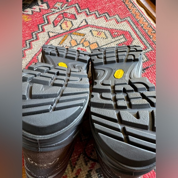 AKU Cimon GTX Waterproof Vibram Mid Hiking Boots 9.5...